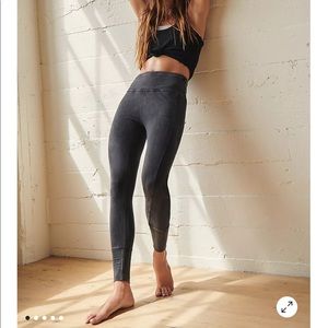 Free People High-Rise Ankle Hot Shot Leggings